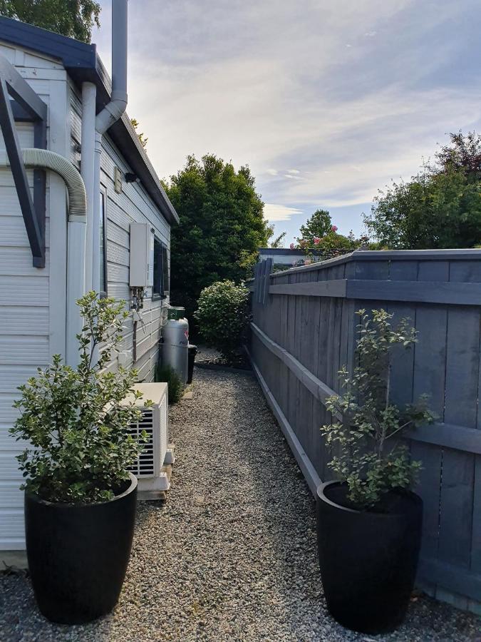 The Tin Hut Apartment Blenheim Exterior photo